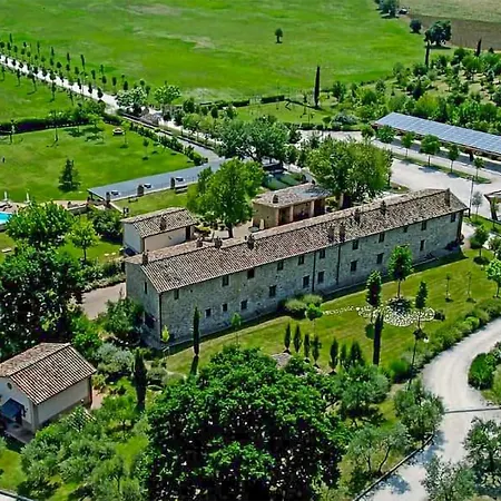 Stunning Home In Montebuono With Wifi Hébergement de vacances